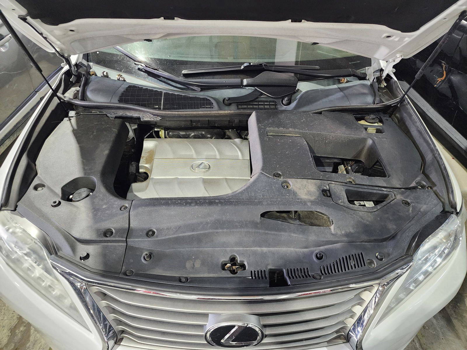2015 LEXUS RX 350 — 97785 Miles — Lot C179389 — Al Quoz - Marhaba Auctions Used Cars - Image 13