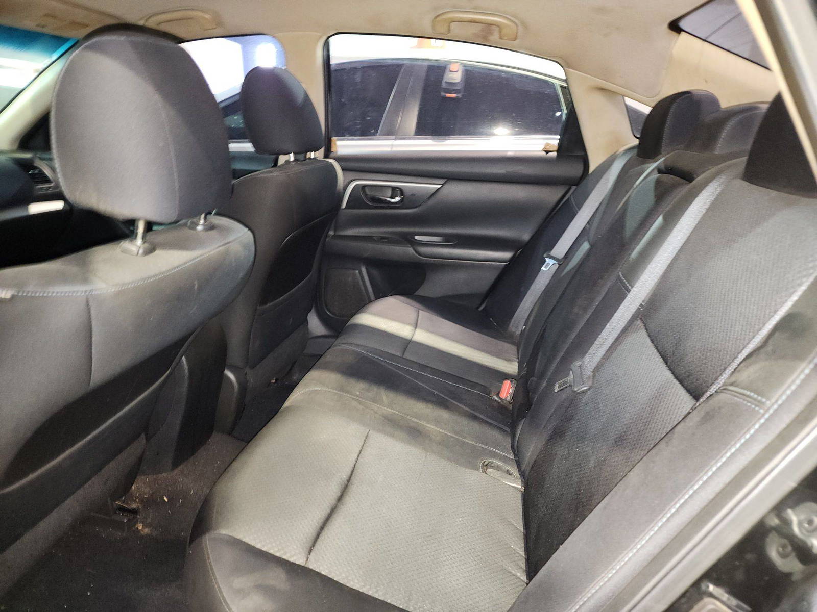 2017 NISSAN ALTIMA — 186752 Miles — Lot 228030 — Al Quoz - Marhaba Auctions Used Cars - Image 6