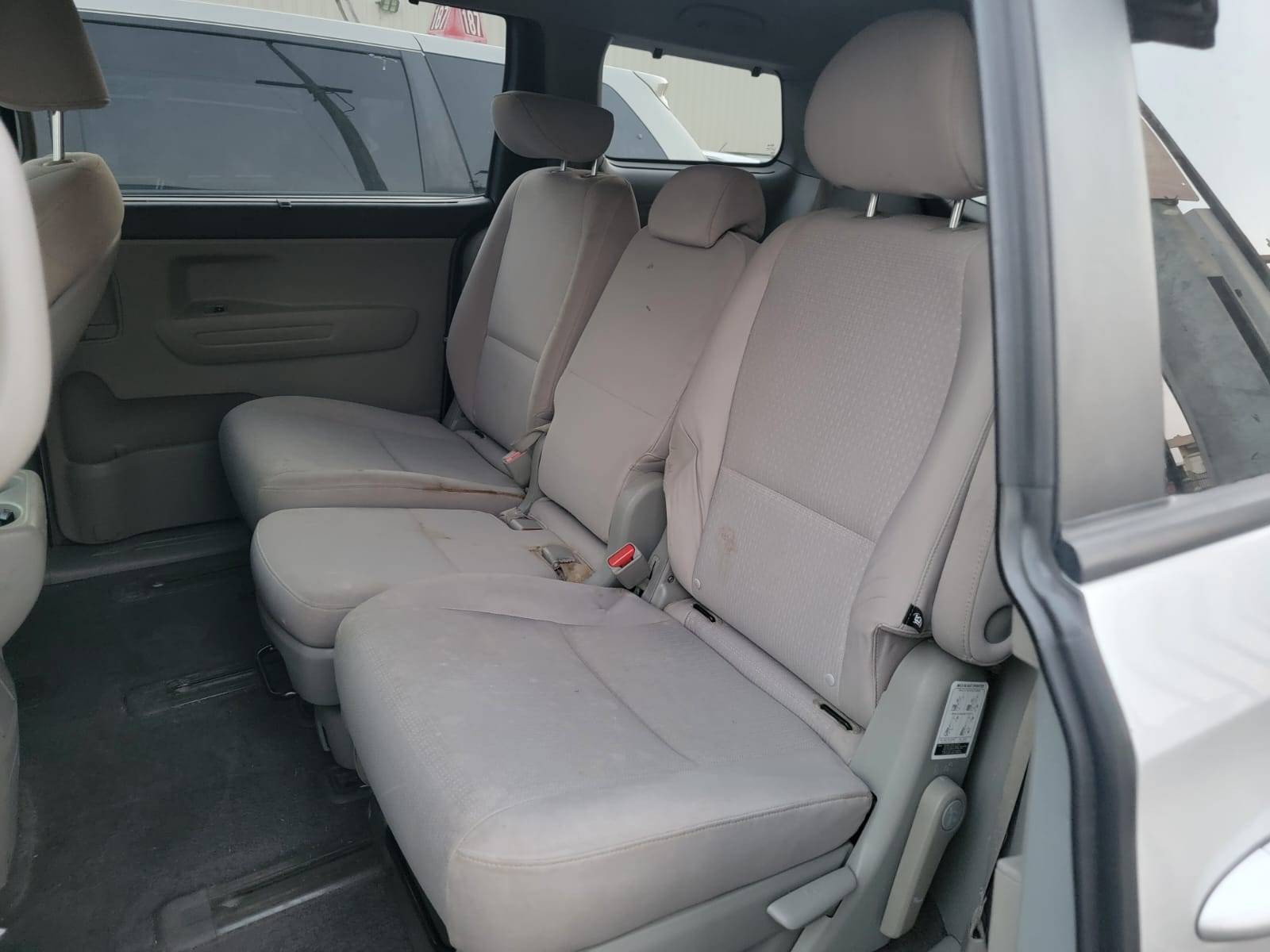 KIA SEDONA 2016 - Marhaba Auction Used Cars - Image 9