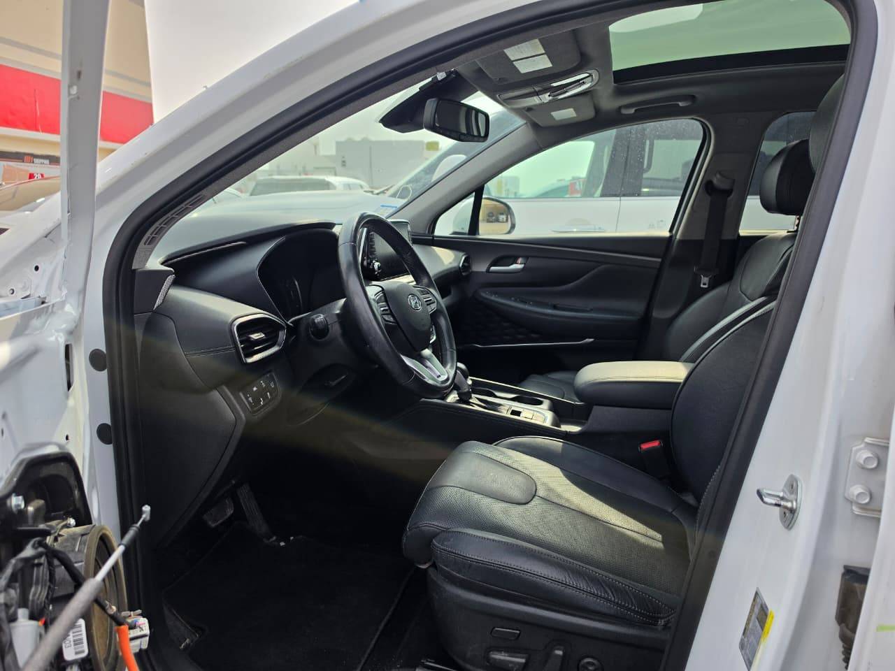 2020 HYUNDAI SANTA FE LIMITED — sold — 125349 Miles — Lot 75832475 — Oman Yard - Marhaba Auctions Used Cars - Image 6