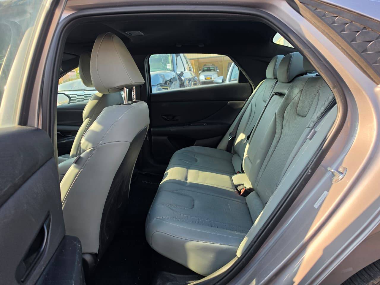 2025 HYUNDAI ELANTRA — 19567 Miles — Lot 98724795 - Marhaba Auctions Used Cars - Image 7