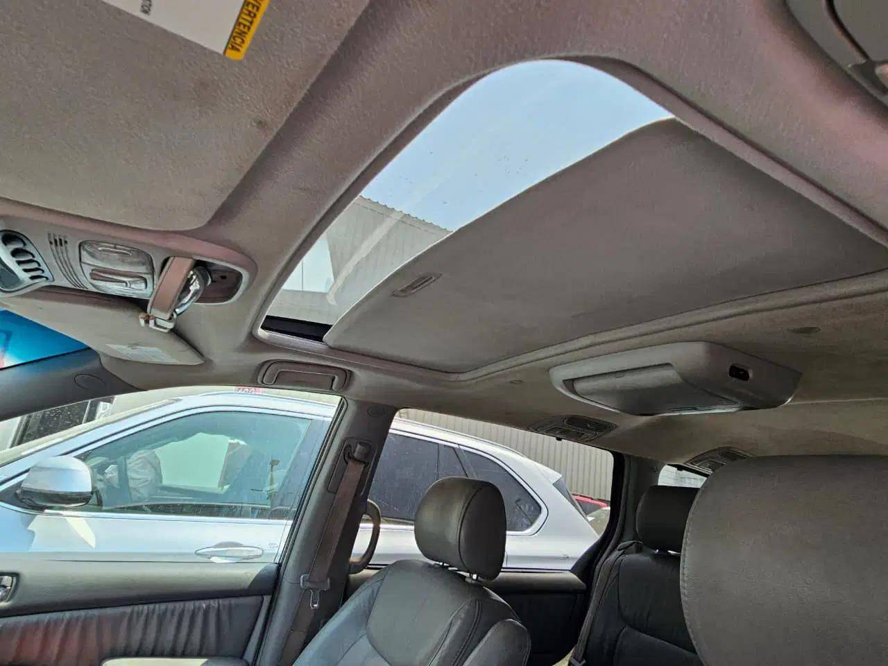 2008 TOYOTA SIENNA — 302029 Miles — Lot 48S137990 — Main - Marhaba Auctions Used Cars - Image 10