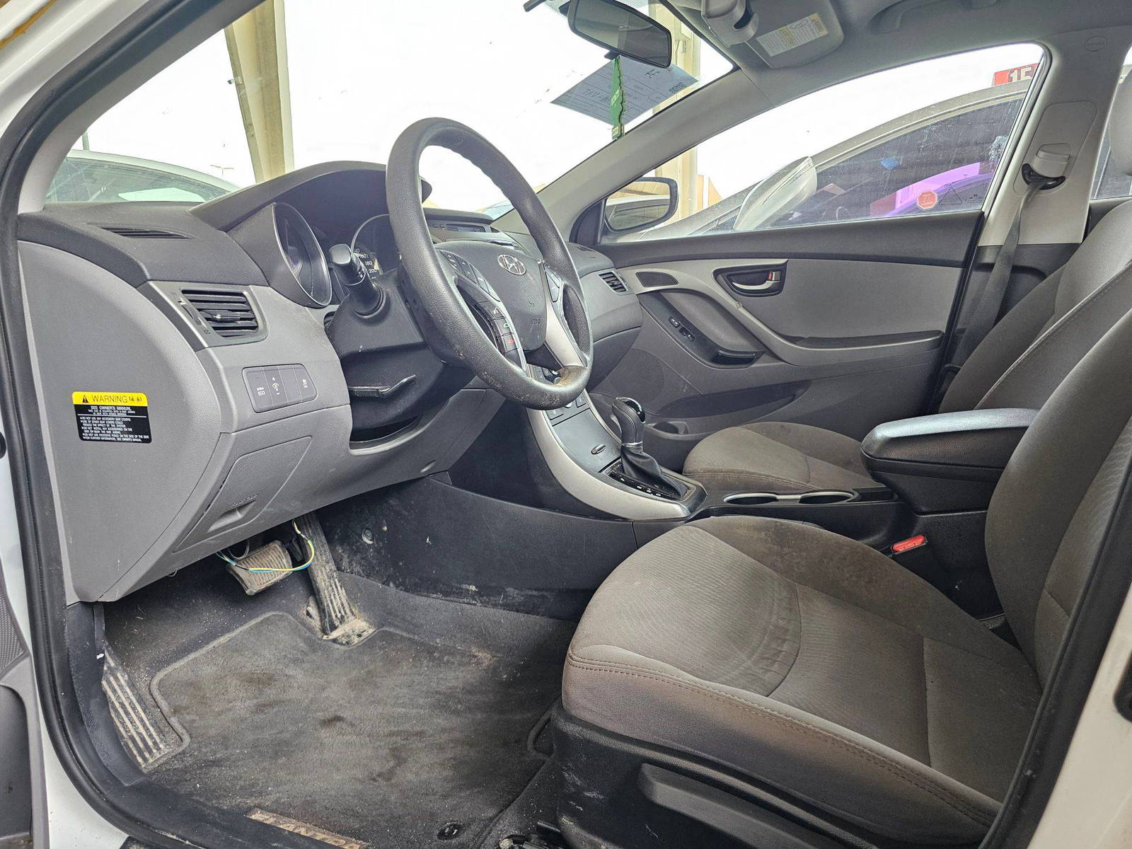 2014 HYUNDAI ELANTRA — 105695 KM — Lot 12204926 — Ind. 12 - Marhaba Auctions Used Cars - Image 8