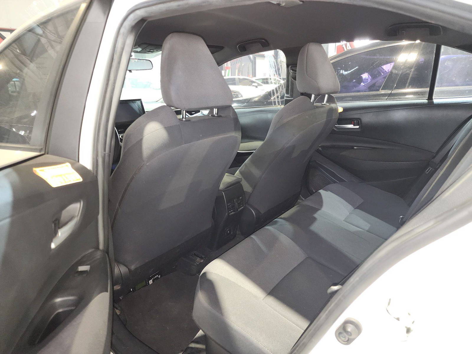 2021 TOYOTA COROLLA — 126731 KM — Lot 428177 — Al Quoz - Marhaba Auctions Used Cars - Image 5