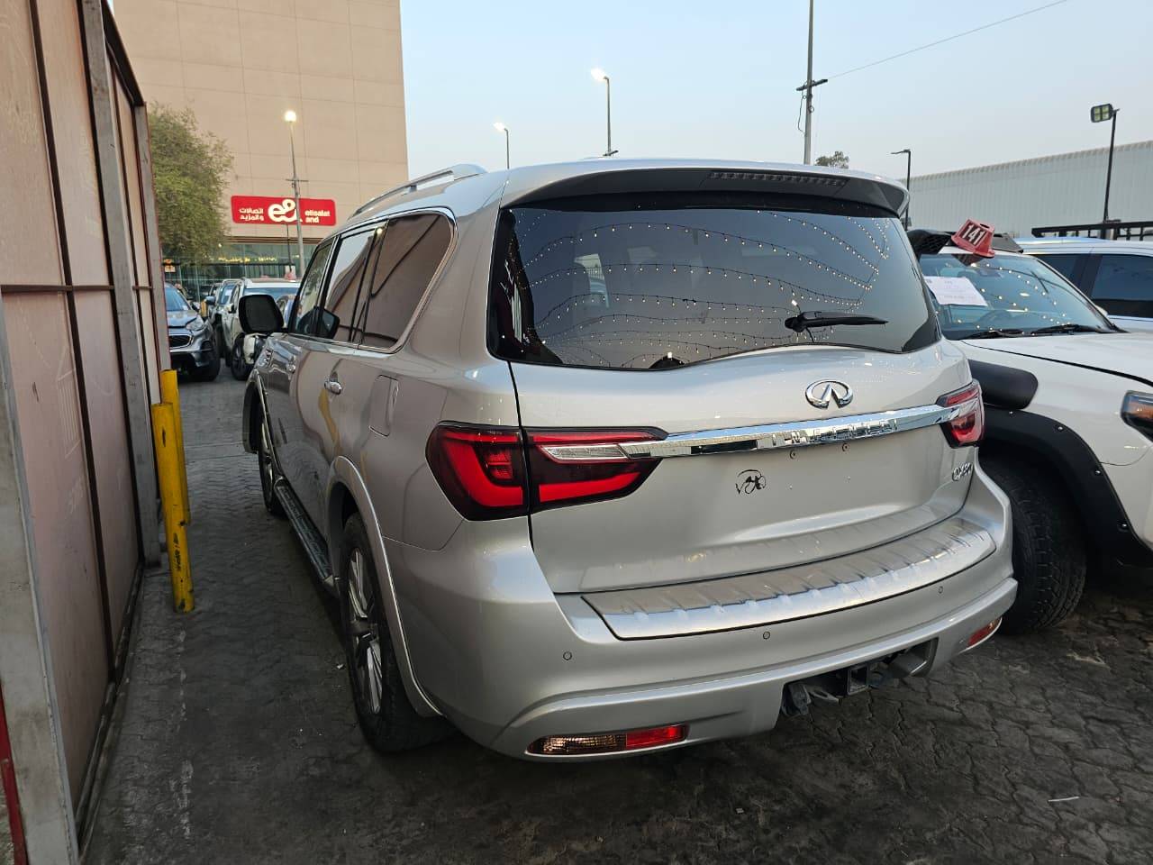 2019 INFINITI QX80 — 105287 Miles — Lot 95432335 — Main - Marhaba Auctions Used Cars - Image 4