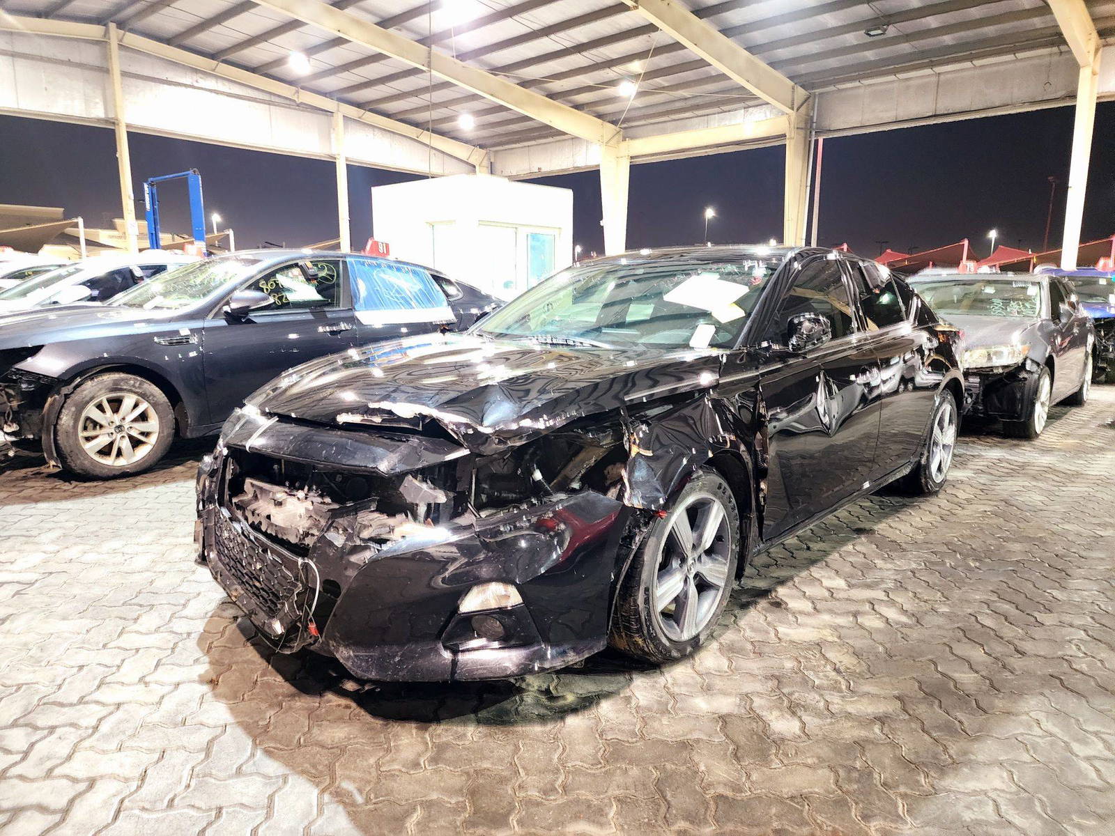 2021 NISSAN ALTIMA — 66852 Miles — Lot 40646063 — Souq - Marhaba Auctions Used Cars - Image 5