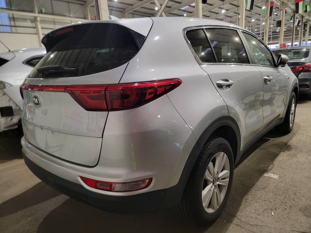 2018 KIA SPORTAGE — 42522 Miles — Lot 78527053 - Marhaba Auctions Used Cars - Image 4