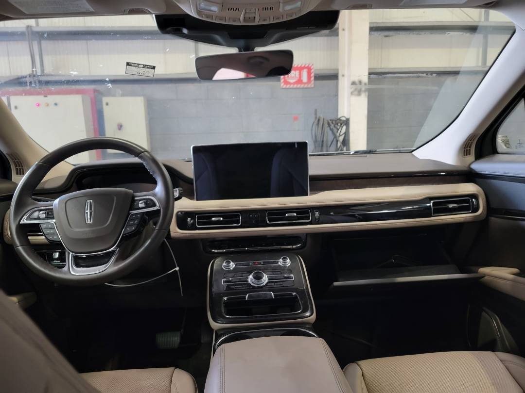 2023 LINCOLN NAUTILUS — 9933 Miles — Lot 5PBL16254 — Main - Marhaba Auctions Used Cars - Image 8