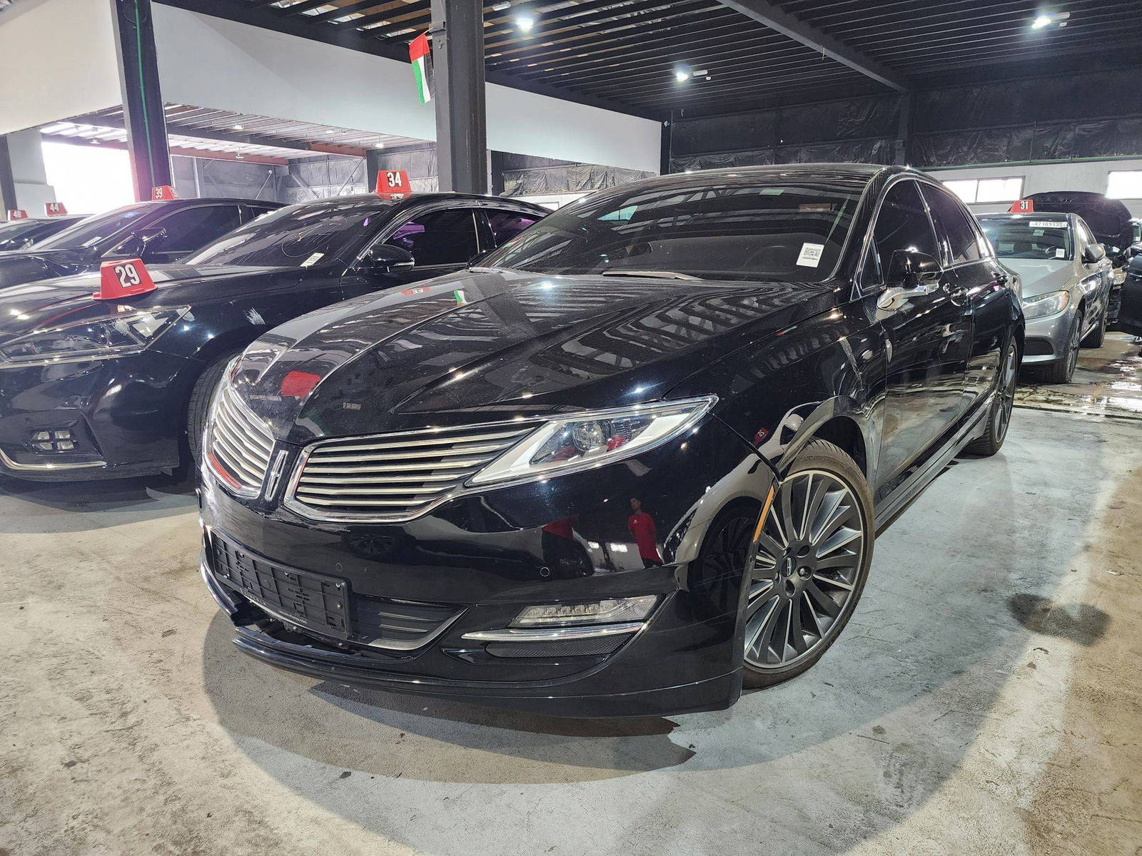 2016 LINCOLN MKZ — 148026 KM — Lot 605612 — Al Quoz - Marhaba Auctions Used Cars - Image 3