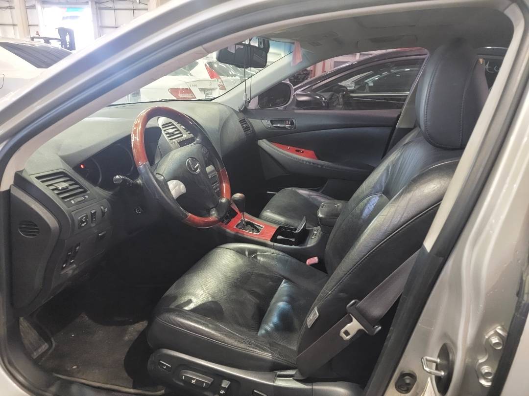 2008 LEXUS ES 350 — 296946 KM — Lot 176723 — Main - Marhaba Auctions Used Cars - Image 8