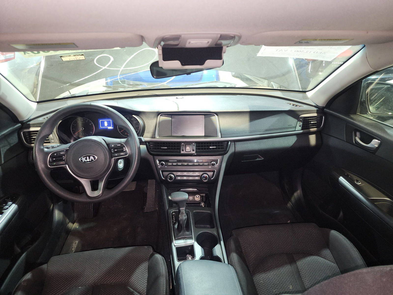 2018 KIA OPTIMA — 85669 Miles — Lot 55527605 — Al Quoz - Marhaba Auctions Used Cars - Image 8