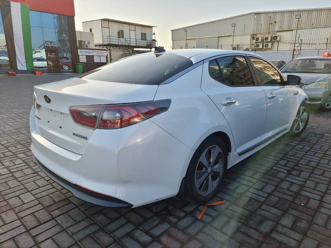 2014 KIA OPTIMA — 118917 Miles — Lot 125487 — Ind. 12 - Marhaba Auctions Used Cars - Image 4