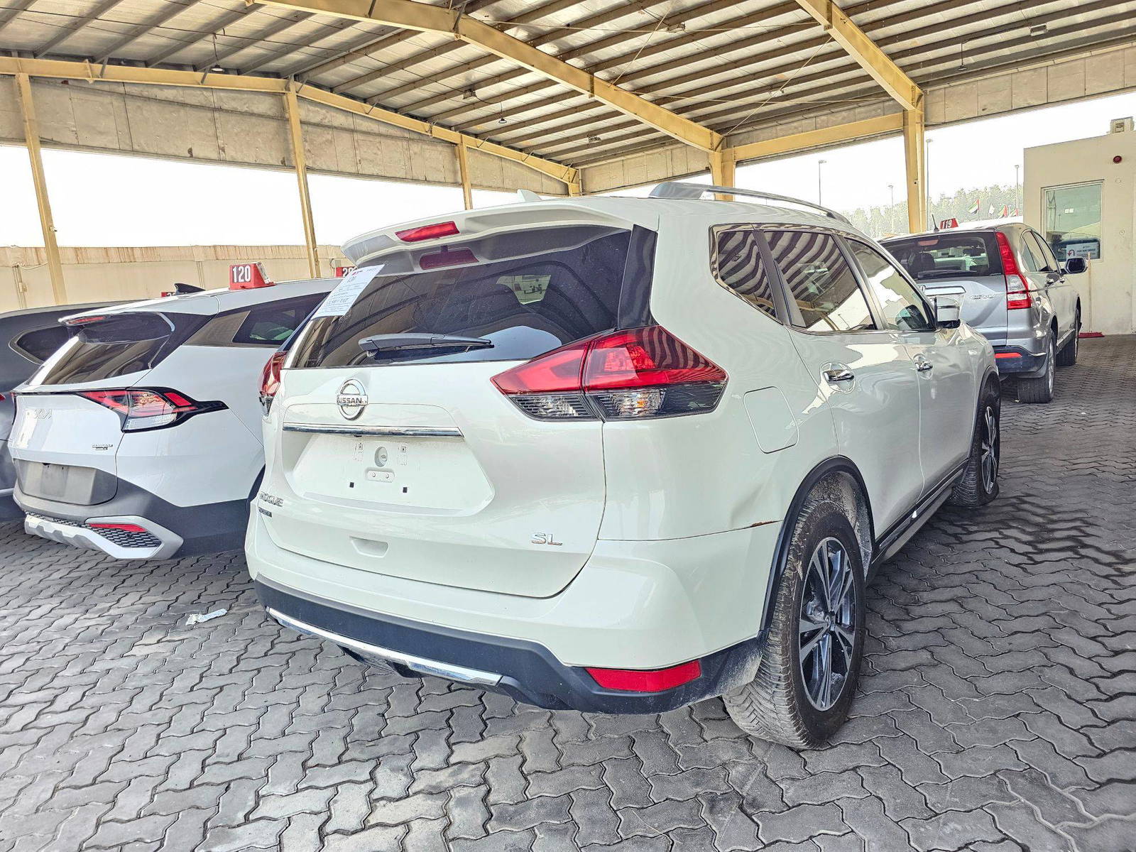 2018 NISSAN ROGUE — 77315 Miles — Lot 81053414 — Main - Marhaba Auctions Used Cars - Image 3