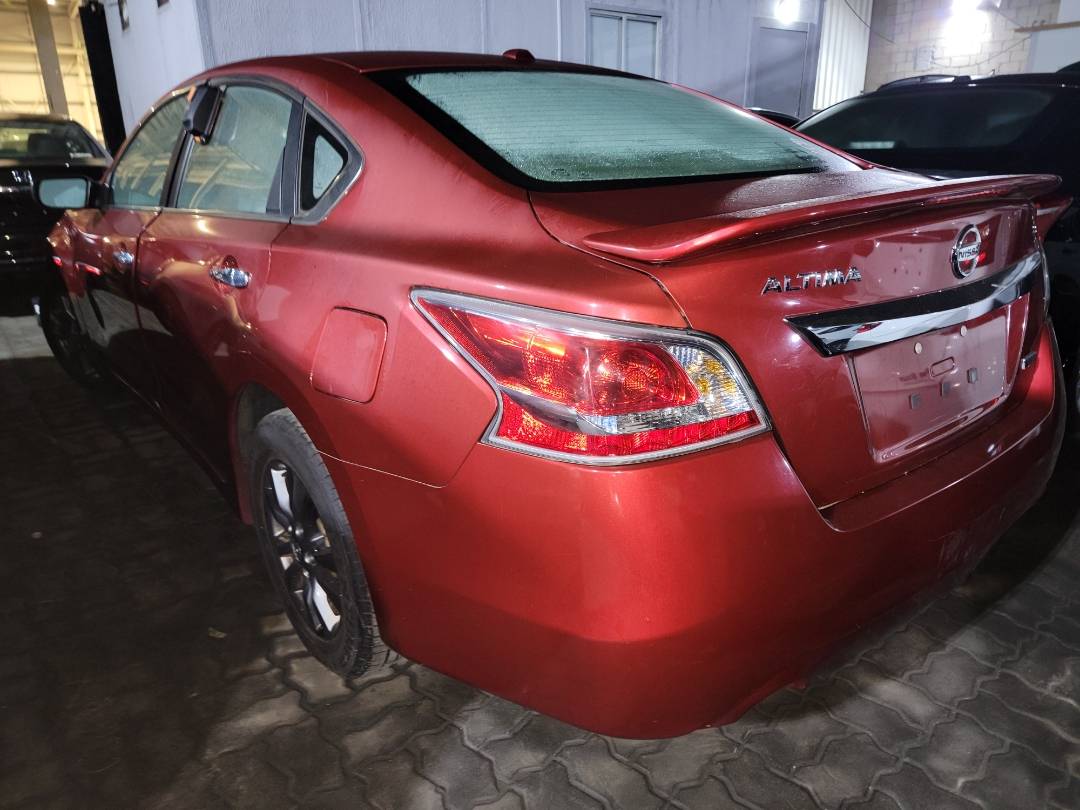 2015 NISSAN ALTIMA — 85652 Miles — Lot 70599433 - Marhaba Auctions Used Cars - Image 3