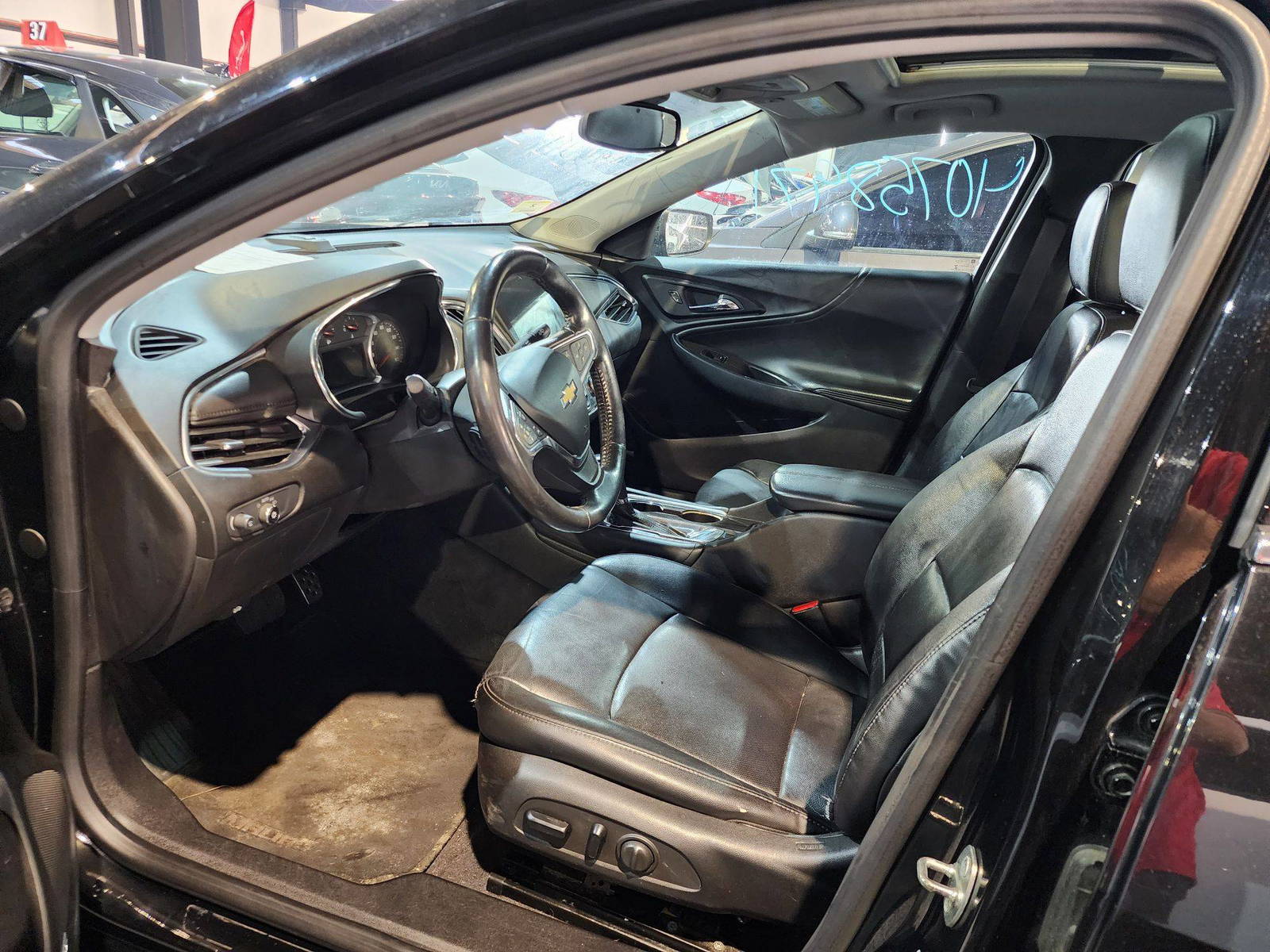2016 CHEVROLET MALIBU — 153630 Miles — Lot 40758971 — Al Quoz - Marhaba Auctions Used Cars - Image 5