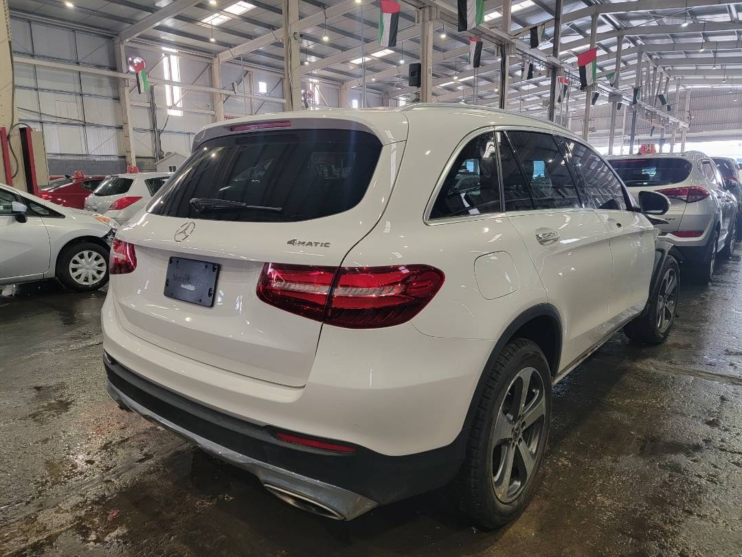 2019 MERCEDES BENZ GLC-300 — 40483 Miles — Lot KV197003 — Main - Marhaba Auctions Used Cars - Image 3