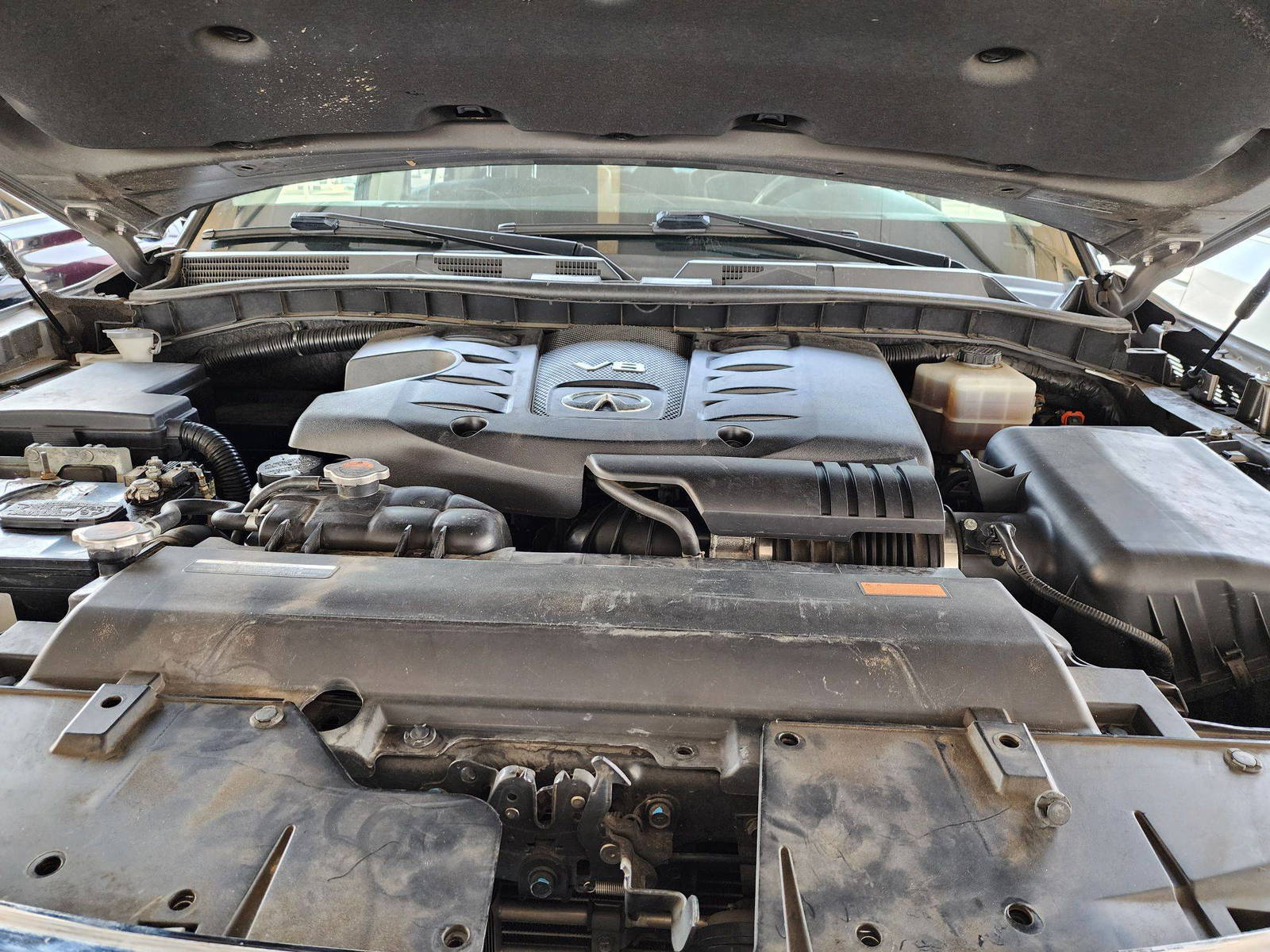 2014 INFINITI QX80 — 168366 Miles — Lot 56576844 — Main - Marhaba Auctions Used Cars - Image 11