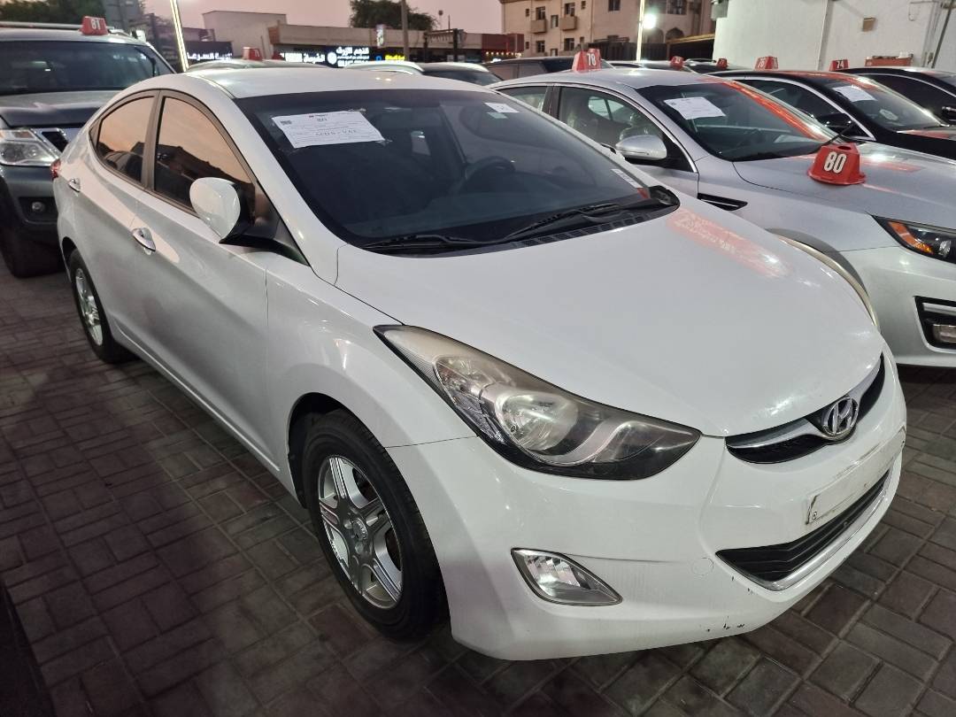2012 HYUNDAI AVANTE — 198964 KM — Lot 2154784 — Souq - Marhaba Auctions Used Cars - Image 3
