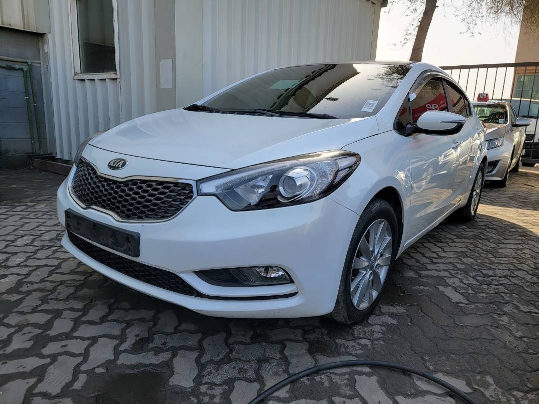 2013 KIA K3 — 136934 KM — Lot 044646 — Main - Marhaba Auctions Used Cars - Image 5