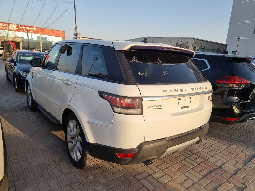 LAND ROVER RANGE ROVER SPORT 2015 - Marhaba Auction Used Cars - Image 5