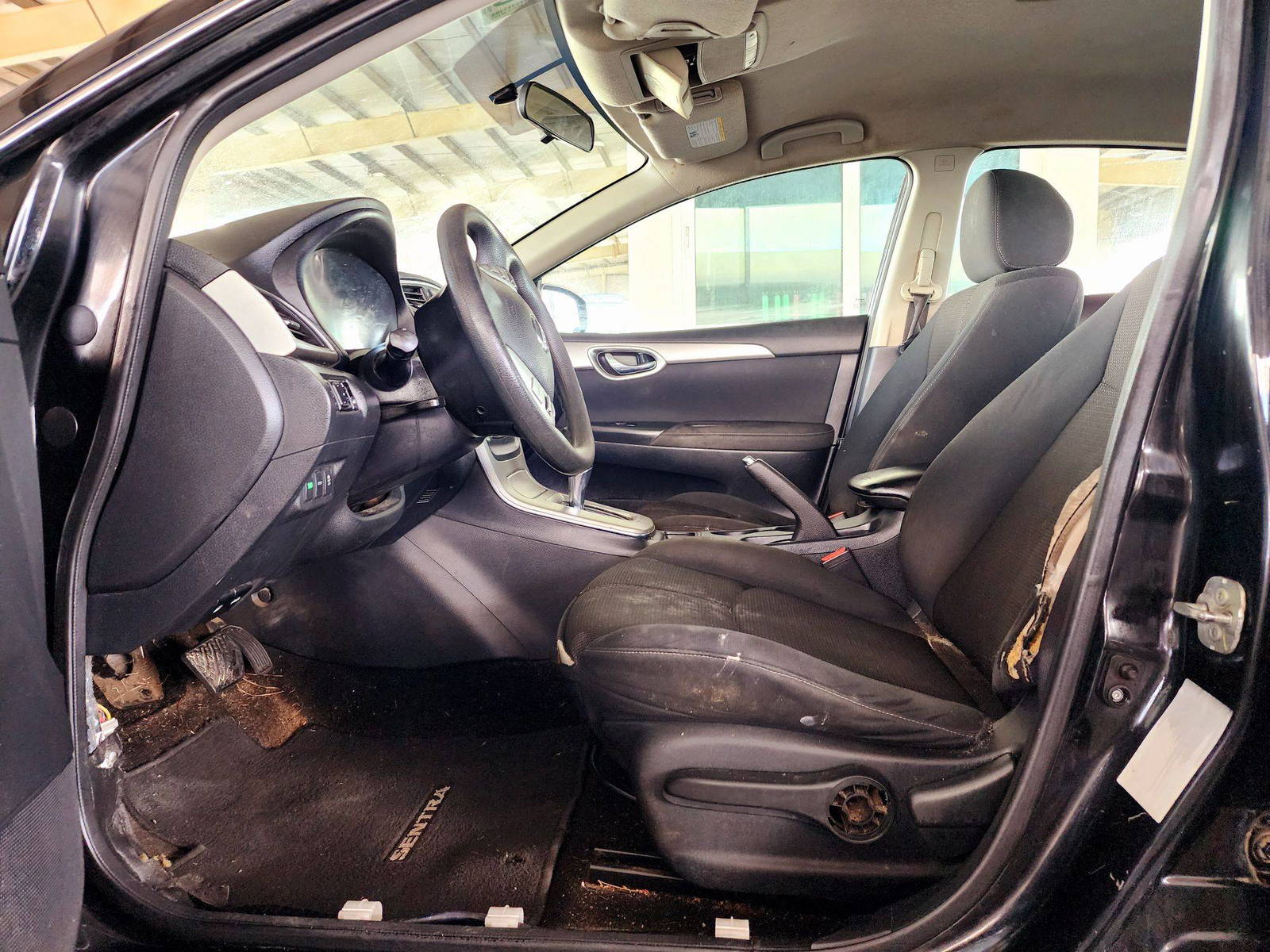 2015 NISSAN SENTRA — 207266 Miles — Lot 65470774 — Souq - Marhaba Auctions Used Cars - Image 8