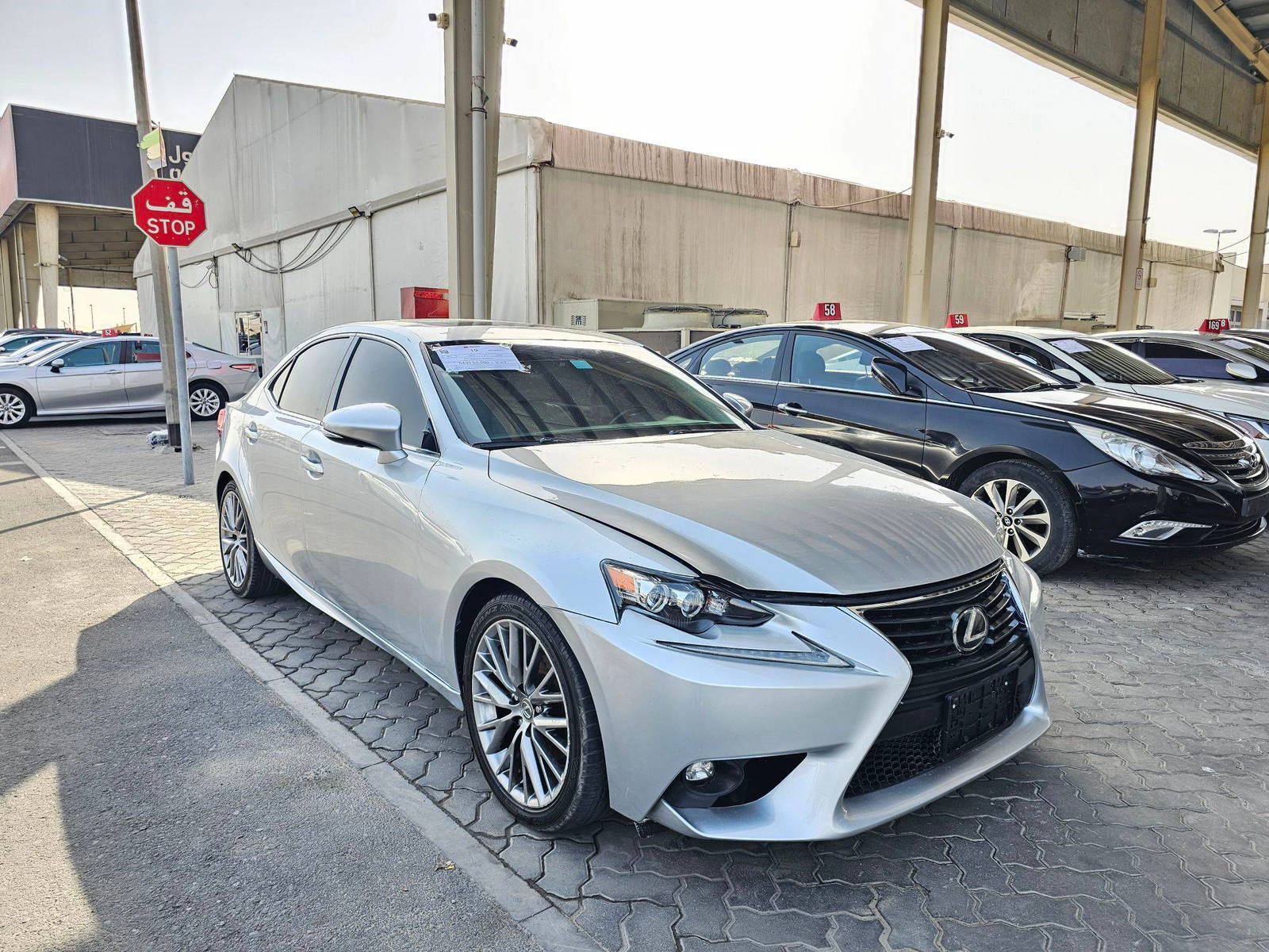2015 LEXUS IS 250 — 149746 KM — Lot 5019621 — Souq - Marhaba Auctions Used Cars - Image 4