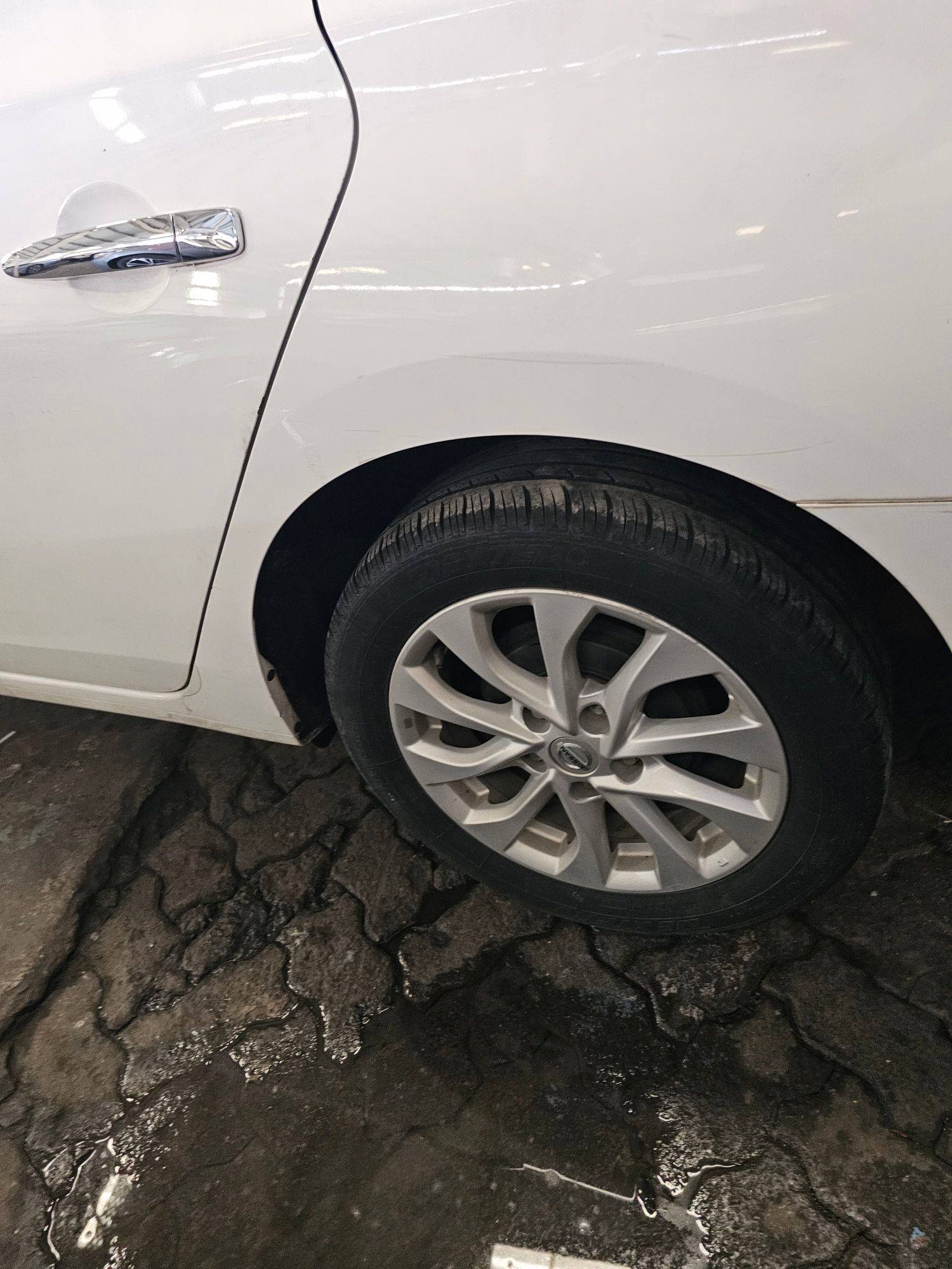 2019 NISSAN SENTRA — 127599 Miles — Lot 95467005 — Main - Marhaba Auctions Used Cars - Image 5