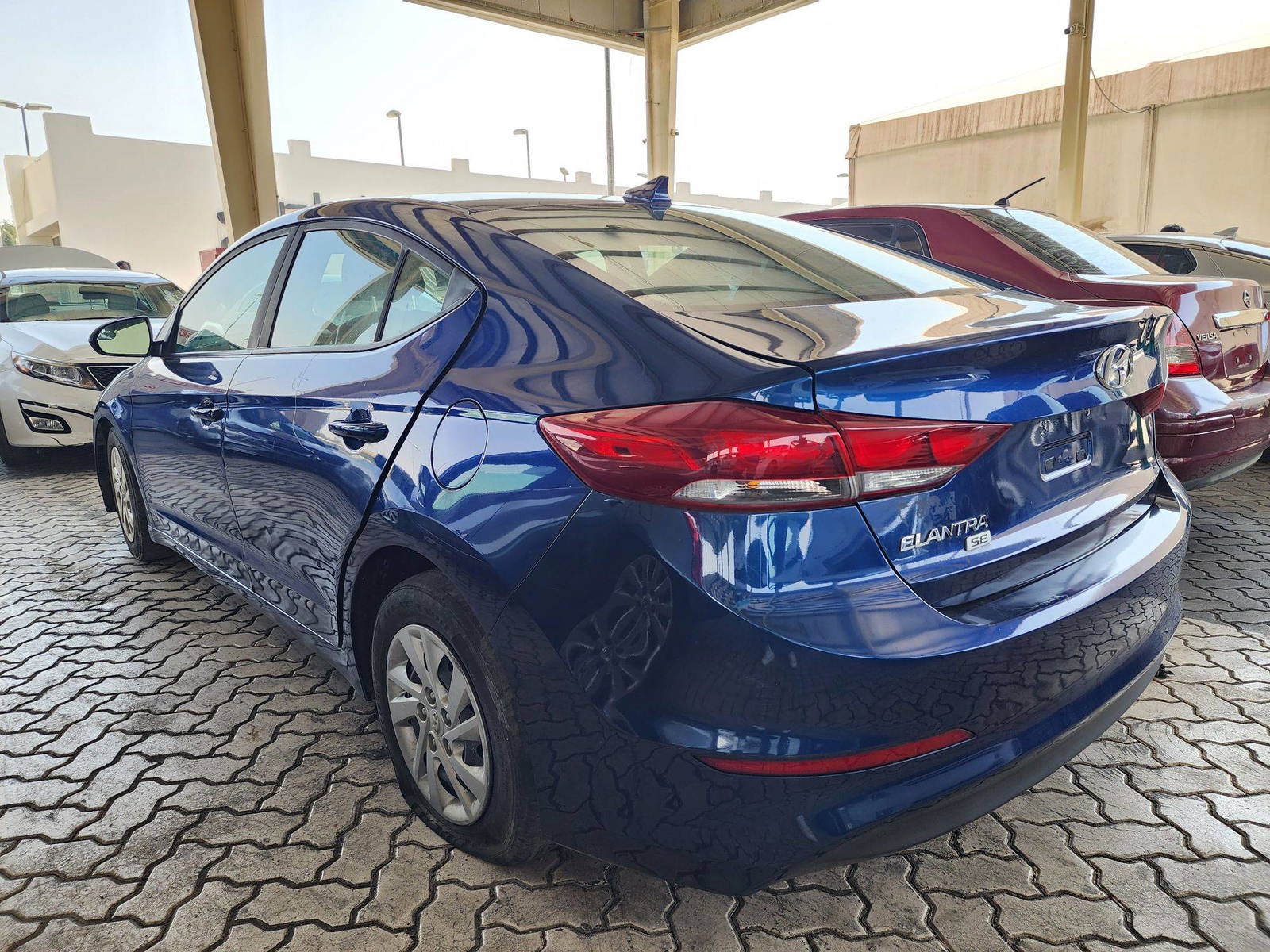 2017 HYUNDAI ELANTRA — 162739 Miles — Lot 18985 — Souq - Marhaba Auctions Used Cars - Image 3