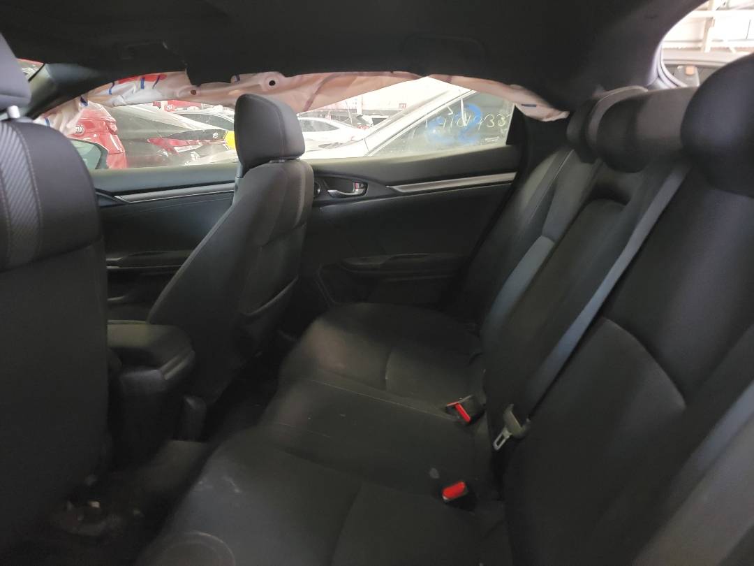 2019 HONDA CIVIC — 71090 KM — Lot KU301725 — Main - Marhaba Auctions Used Cars - Image 7