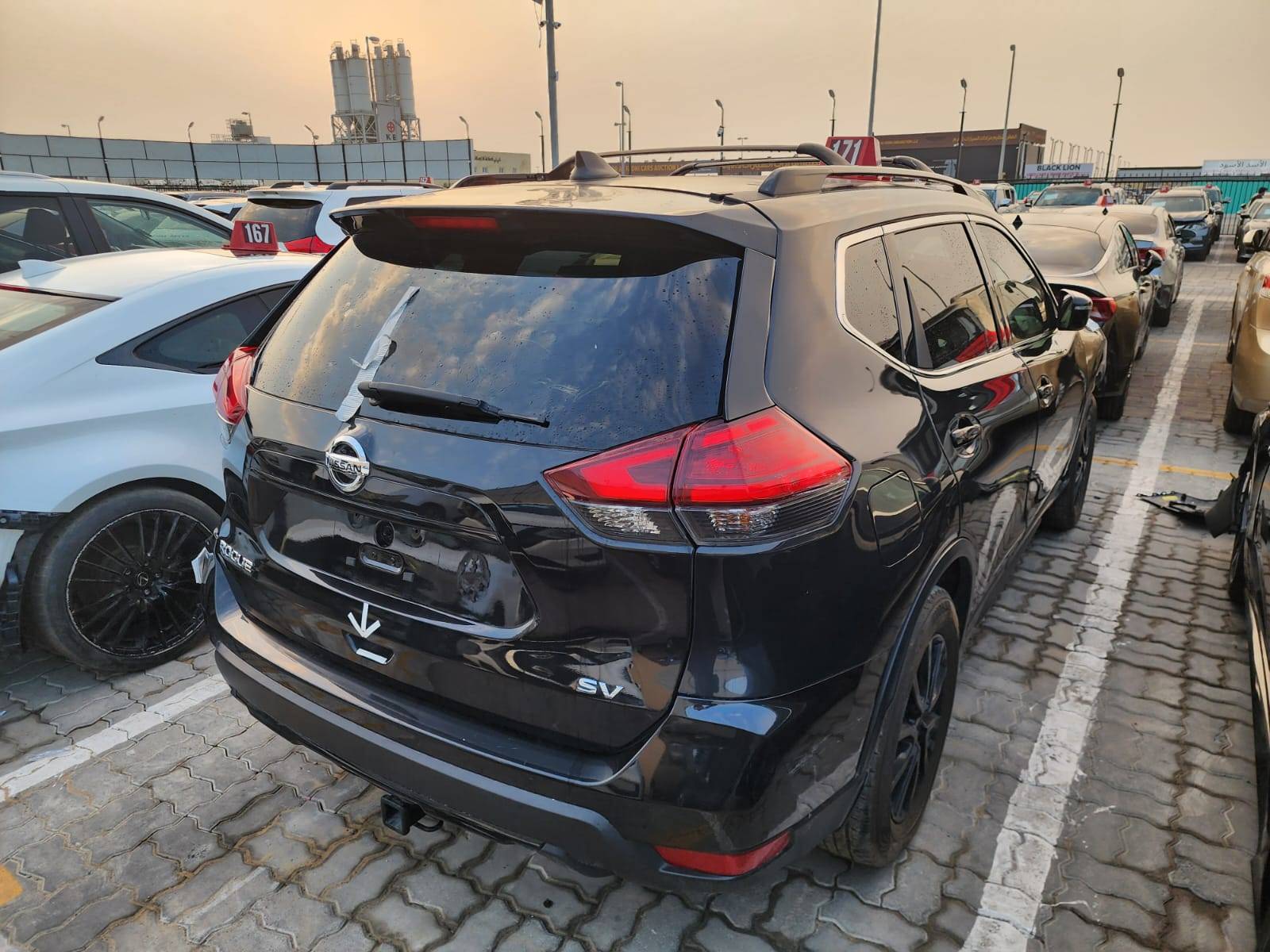 NISSAN ROGUE 2017 - Marhaba Auction Used Cars - Image 6