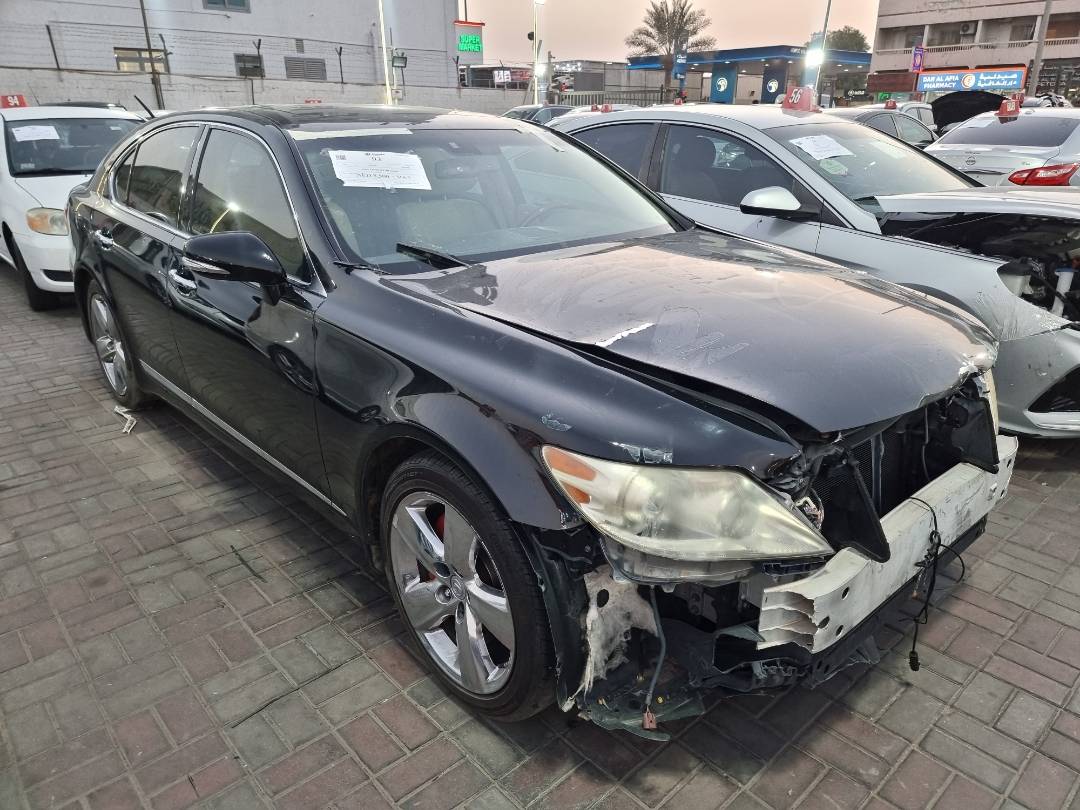 2011 LEXUS LS 460 — 171056 Miles — Lot 215487 — Ind. 12 - Marhaba Auctions Used Cars - Image 10