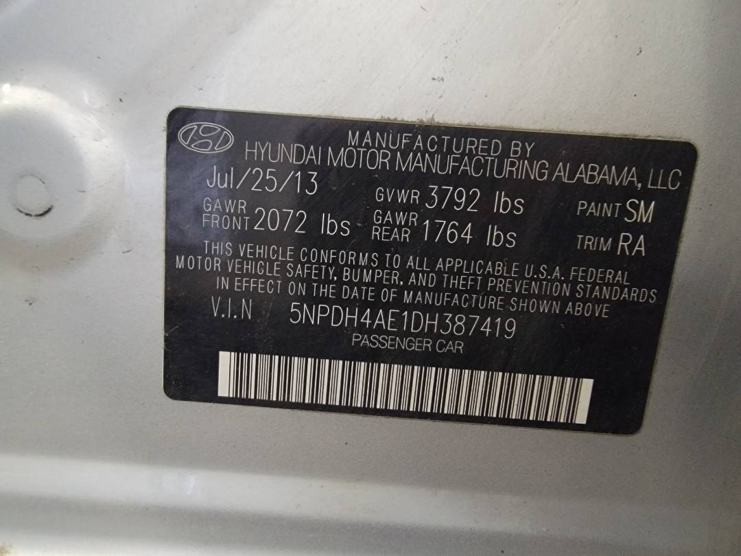 2013 HYUNDAI ELANTRA — 118656 Miles — Lot 44368454 — Main - Marhaba Auctions Used Cars - Image 9