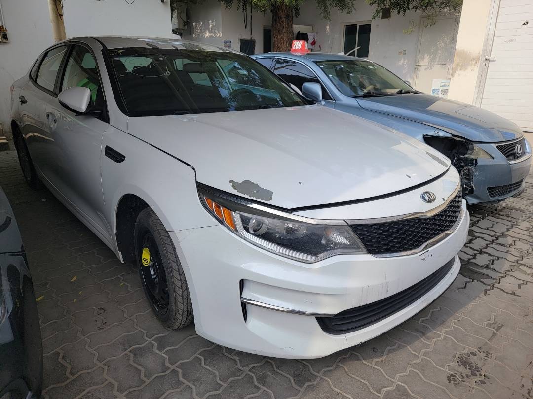 2016 KIA OPTIMA — 167860 Miles — Lot G054230 — Main - Marhaba Auctions Used Cars - Image 4