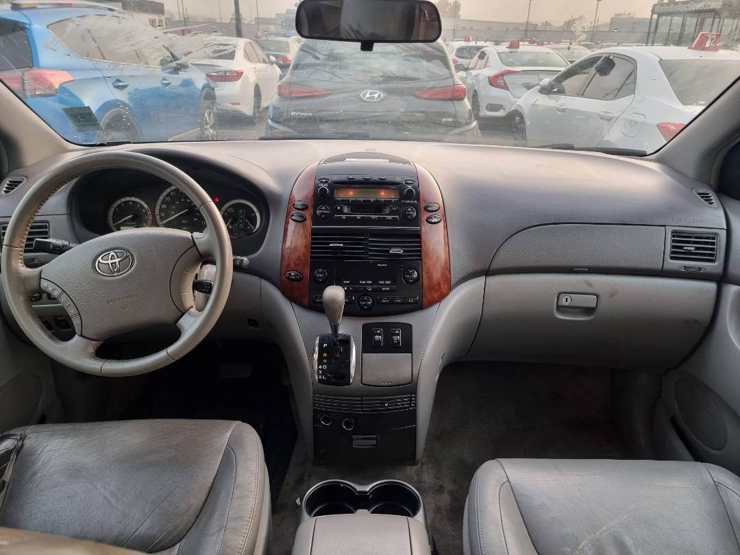 2005 TOYOTA SIENNA — 149601 Miles — Lot 124587 — Ind. 12 - Marhaba Auctions Used Cars - Image 8
