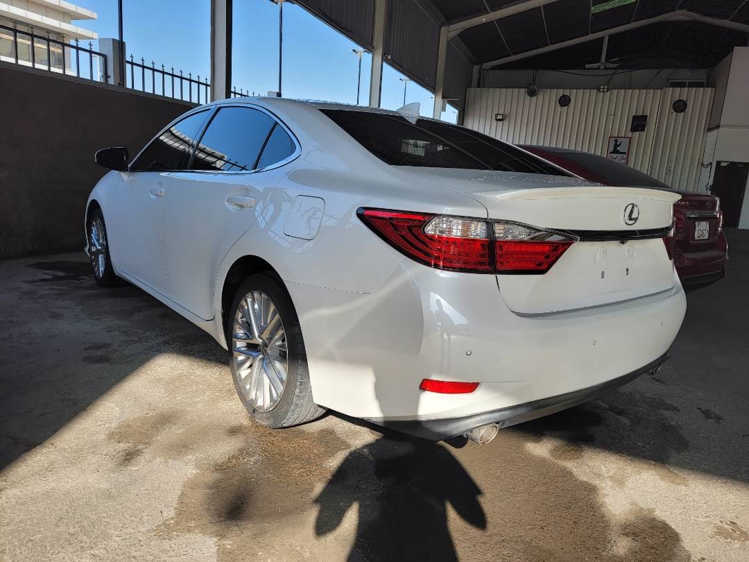 2015 LEXUS ES 350 — 78484 Miles — Lot 8F2205346 — Main - Marhaba Auctions Used Cars - Image 4