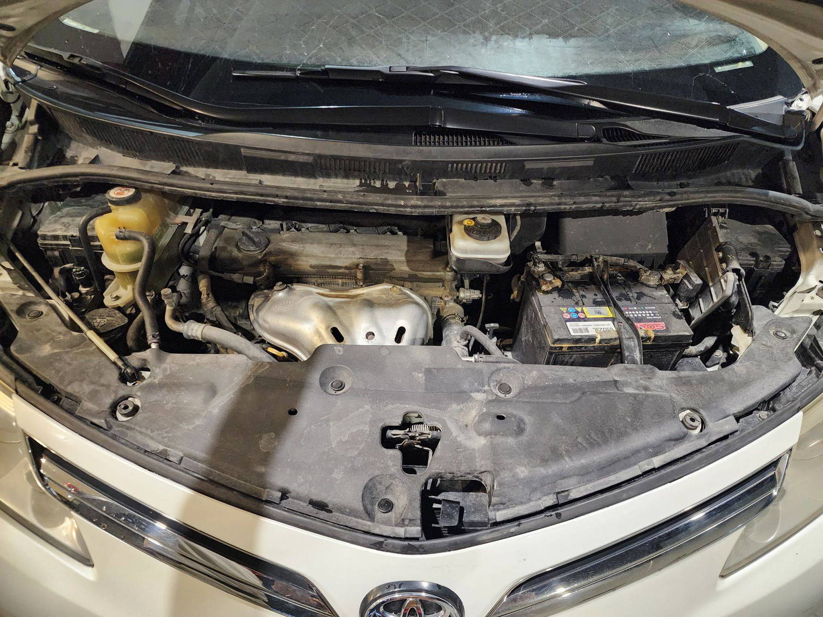 2018 TOYOTA PREVIA — 285223 KM — Lot 7153767 — Al Quoz - Marhaba Auctions Used Cars - Image 12