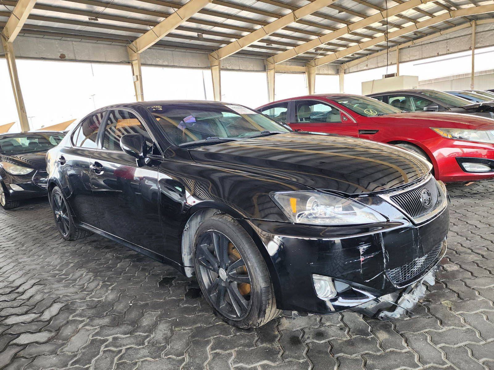 2006 LEXUS IS 250 — 192489 Miles — Lot 39544474 — Souq - Marhaba Auctions Used Cars - Image 4