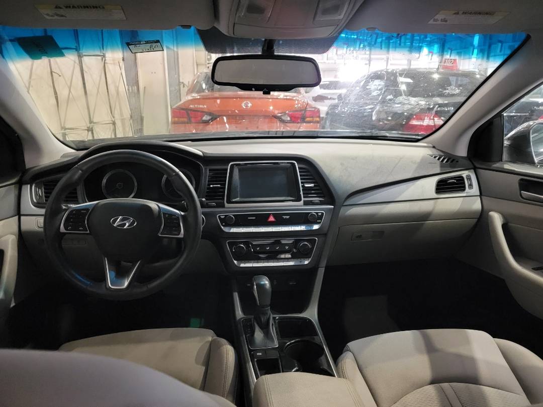 2018 HYUNDAI SONATA — 73759 Miles — Lot H620531 — Main - Marhaba Auctions Used Cars - Image 8