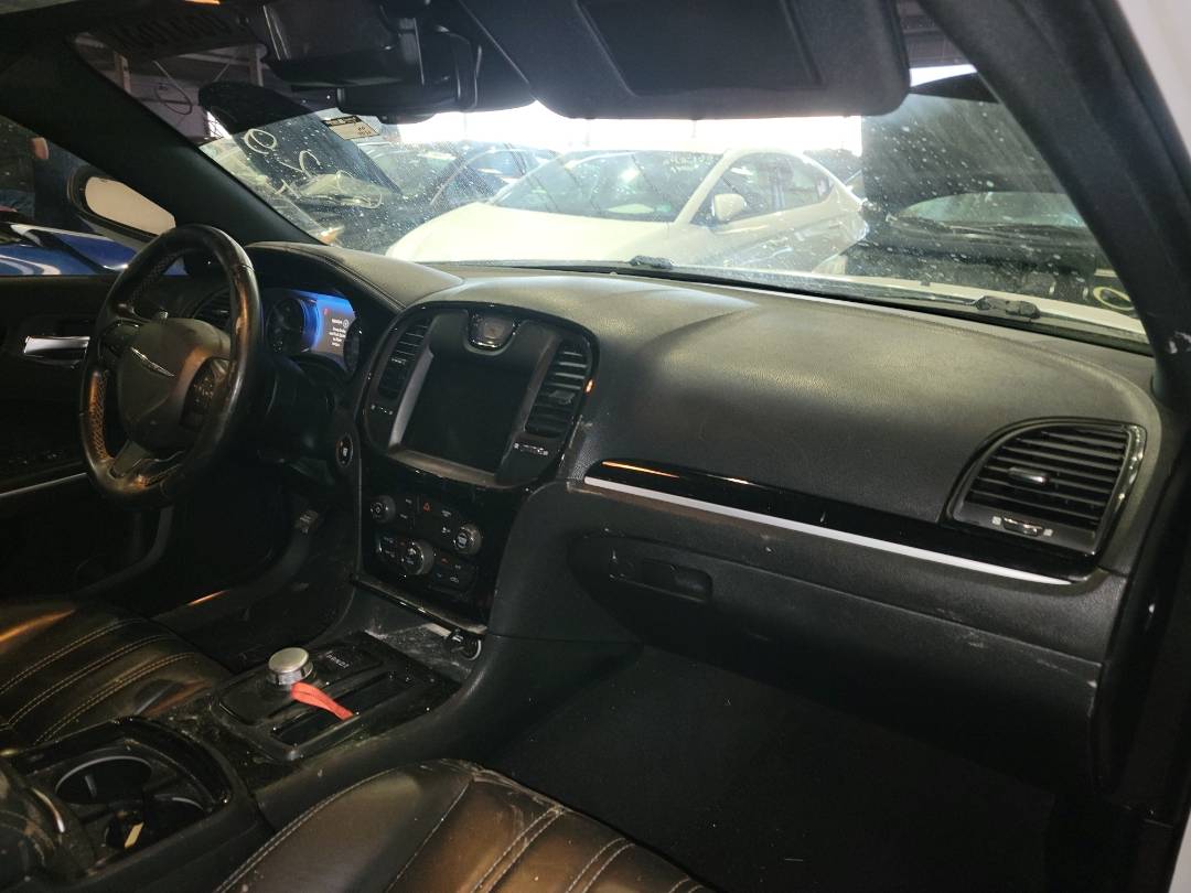2019 CHRYSLER 300 — 99130 Miles — Lot 71685163 - Marhaba Auctions Used Cars - Image 6
