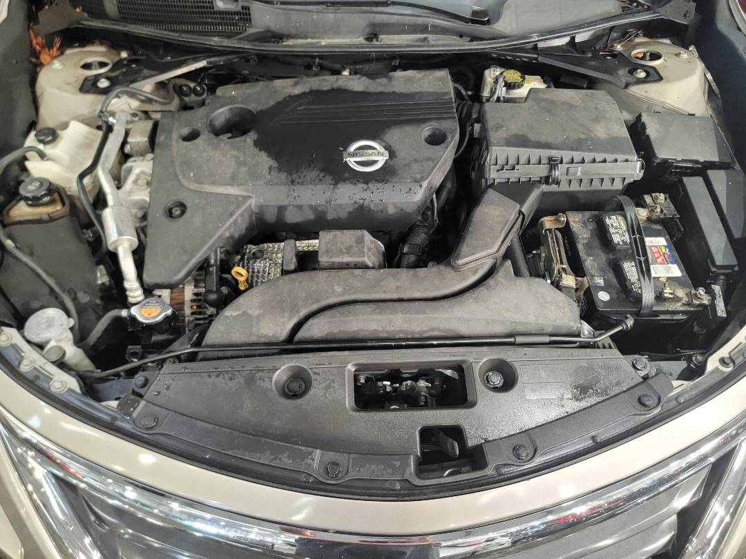 2013 NISSAN ALTIMA — 226673 Miles — Lot 38808090 - Marhaba Auctions Used Cars - Image 9