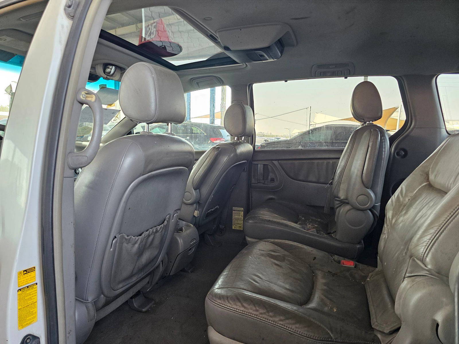 TOYOTA SIENNA 2004 - Marhaba Auction Used Cars - Image 6