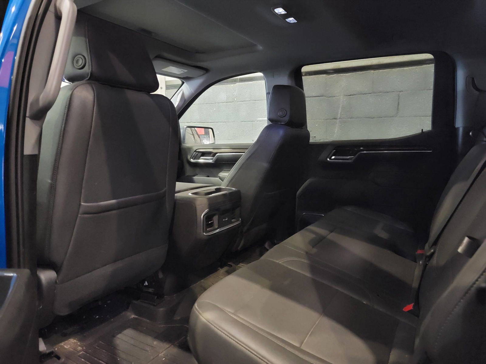 GMC SIERRA 2023 - Marhaba Auction Used Cars - Image 7