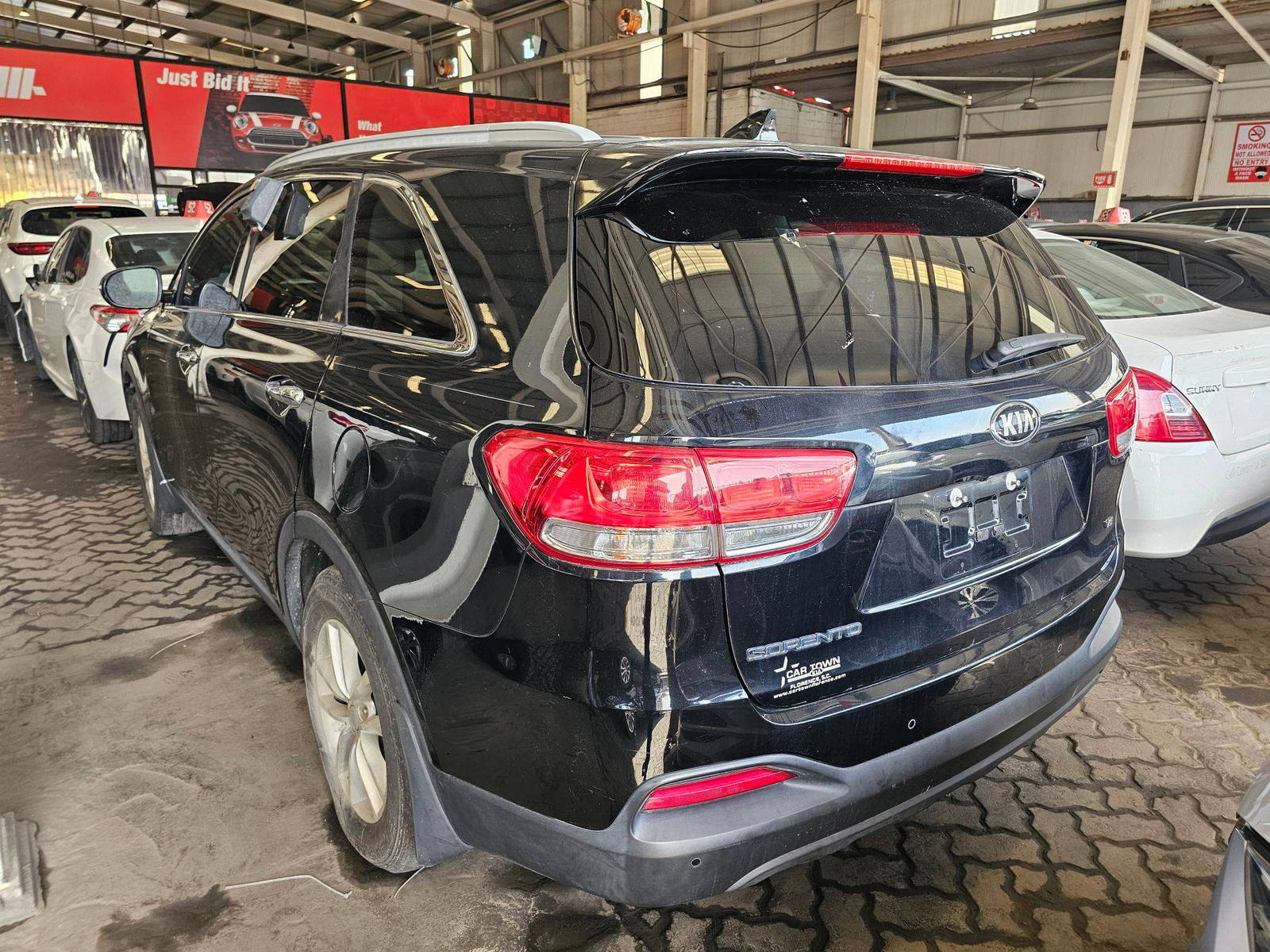 KIA SORENTO 2017 - Marhaba Auction Used Cars - Image 6