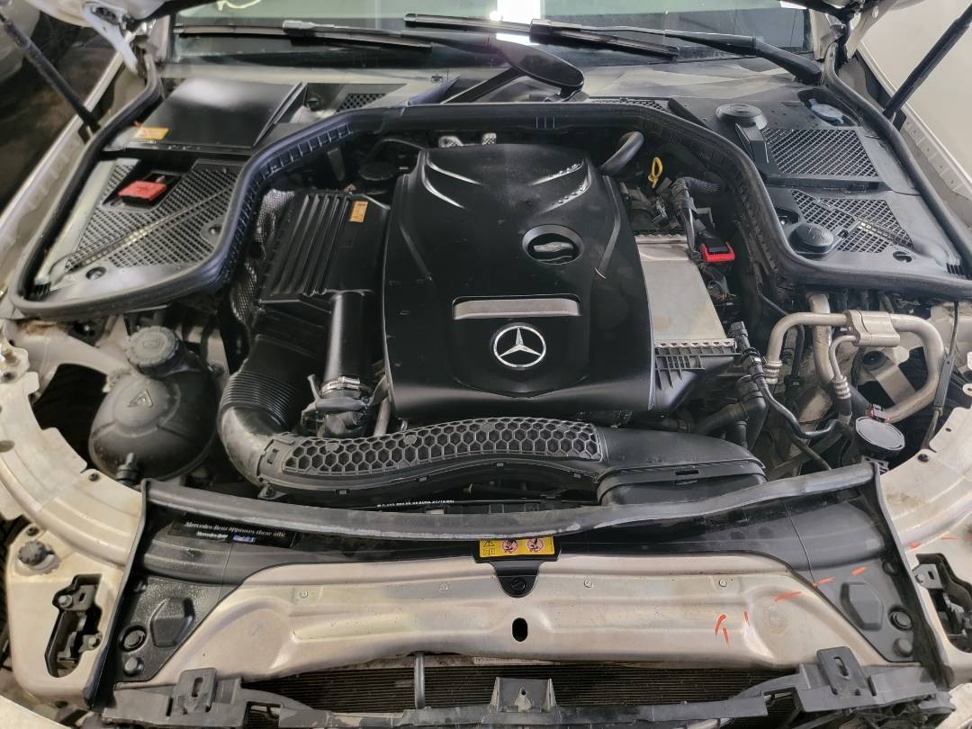 2015 MERCEDES BENZ C300 — 163429 Miles — Lot U029757 — Main - Marhaba Auctions Used Cars - Image 11