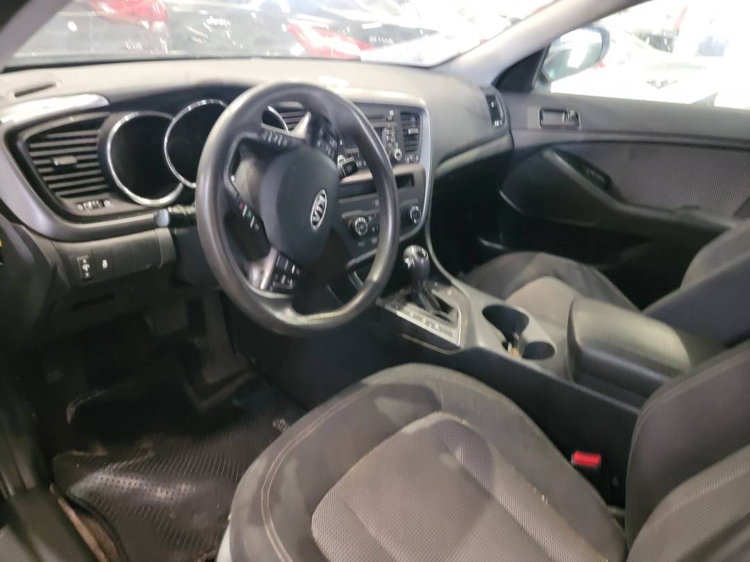 2012 KIA OPTIMA — 166167 KM — Lot 84633834 — Main - Marhaba Auctions Used Cars - Image 8