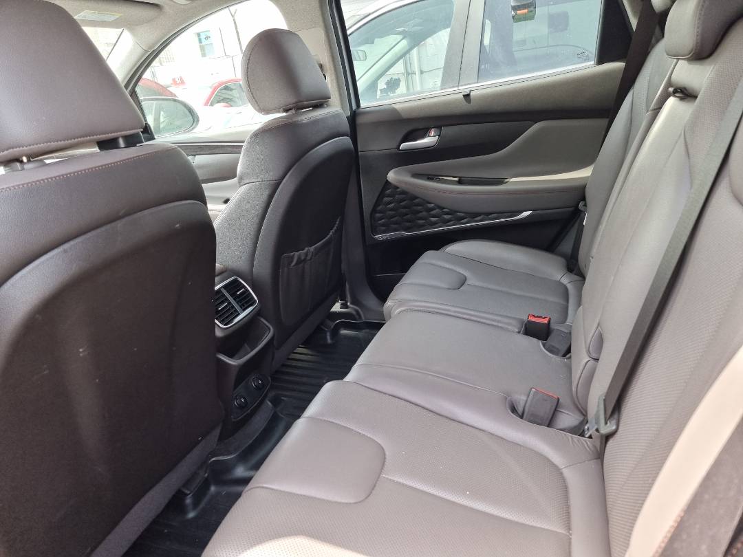 2019 HYUNDAI SANTA FE — 110145 Miles — Lot 124587 — Main - Marhaba Auctions Used Cars - Image 7