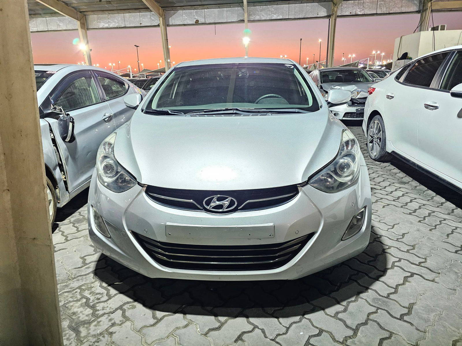 2012 HYUNDAI AVANTE — 149995 KM — Lot 195820 — Souq - Marhaba Auctions Used Cars - Image 3