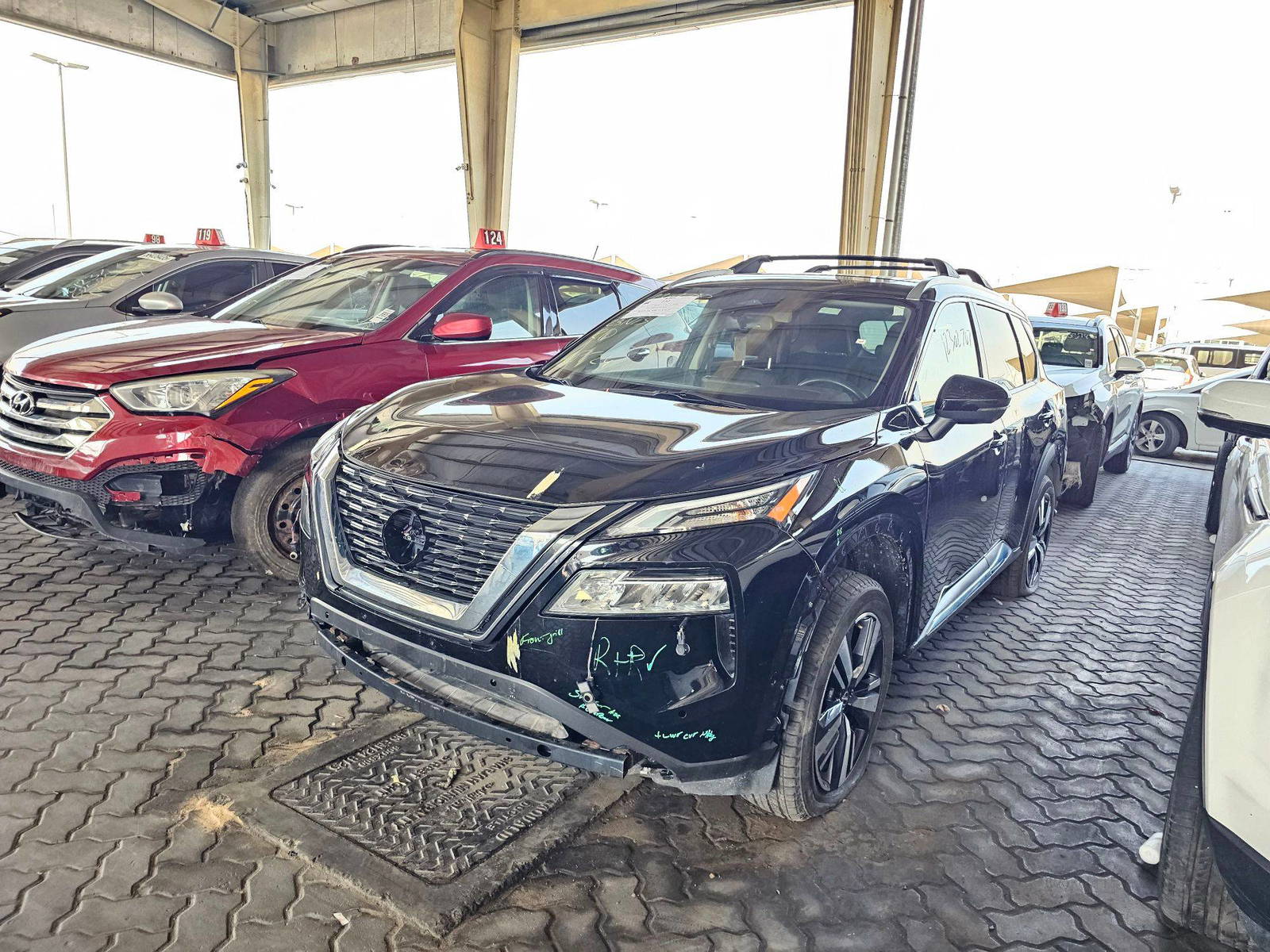 2023 NISSAN ROGUE — 71005 KM — Lot 12302707 — Souq - Marhaba Auctions Used Cars - Image 5