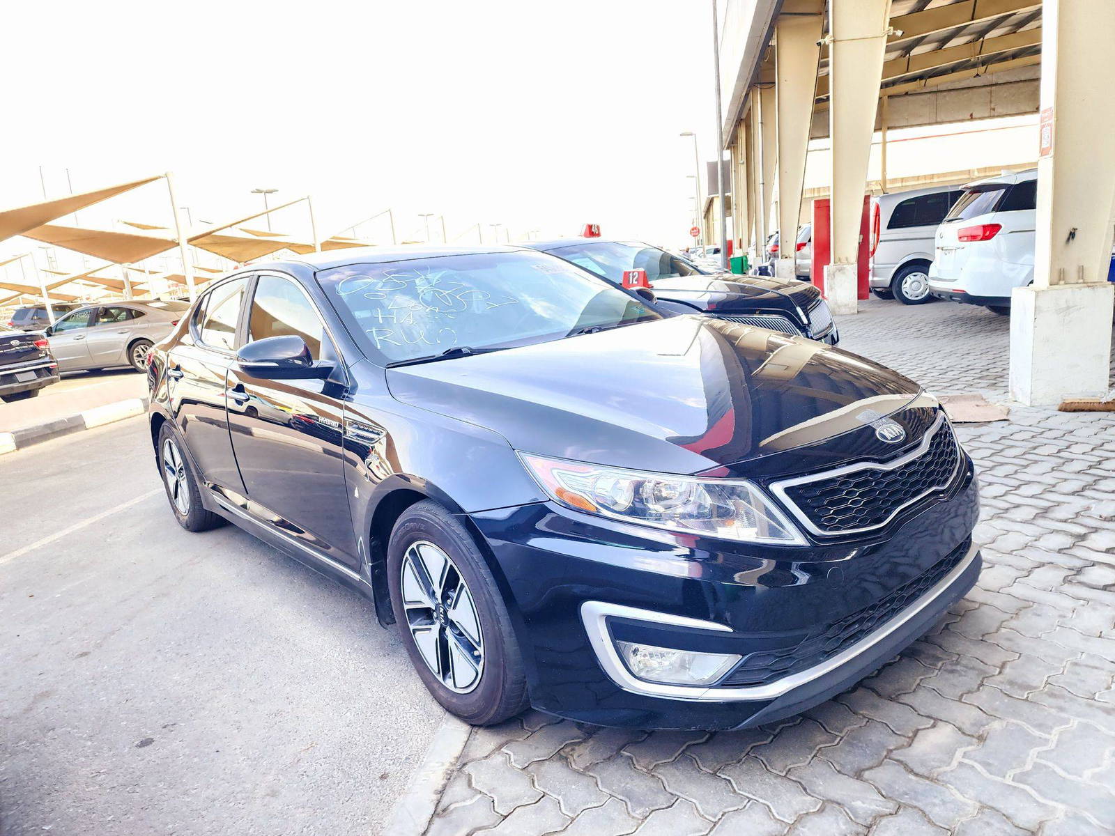 2013 KIA OPTIMA — 161982 KM — Lot 5057707 — Souq - Marhaba Auctions Used Cars - Image 4