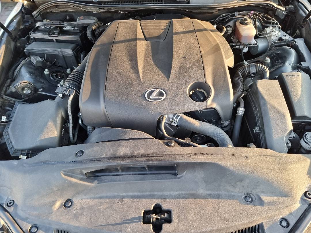 2015 LEXUS IS 250 — 164680 Miles — Lot 214578 — Ind. 12 - Marhaba Auctions Used Cars - Image 11